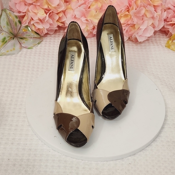 ALFANI 'Rivers' Brown Leather Heels Pumps Peep Toe Size 6.5M - Picture 7 of 9